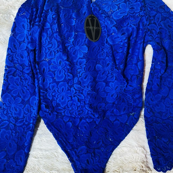 Vertigo Paris Estate Blue Lace Bodysuit Top - Picture 4 of 8